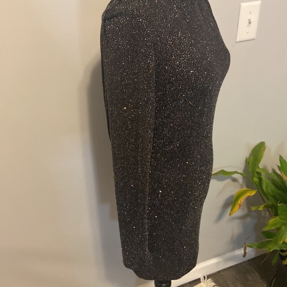 Sparkle Dress! 😍 - Picture 4 of 8